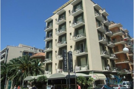 Hotel Continental – Pietra Ligure