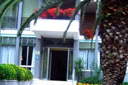 Hotel Villa Angela Pig– Toscolano Maderno