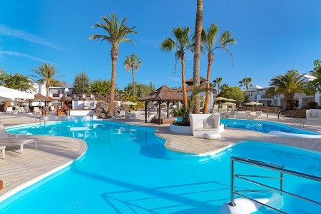 Sentido H10 White Suites
