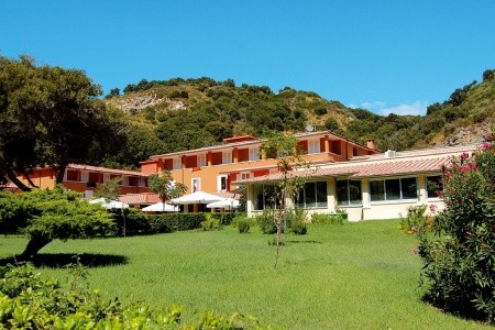 Hotel Village Club Ortano Mare****