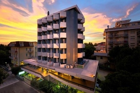 Hotel Raffaello, Itálie, Rimini