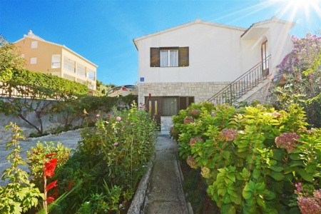 Apartment Vesna / Two Bedroom A1