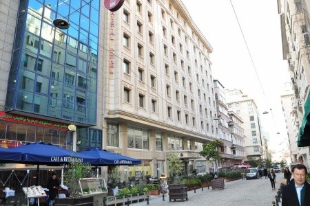Hotel Crystal