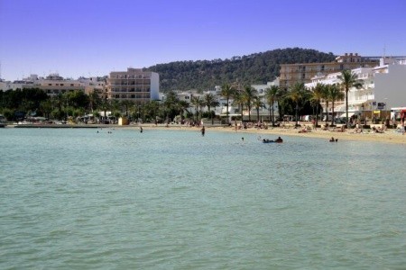 The Red Hotel By Ibiza Feeling