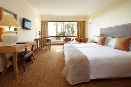 Aparthotel Eden Mar