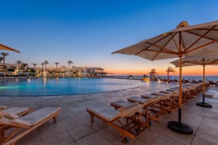 Cleopatra Luxury Resort