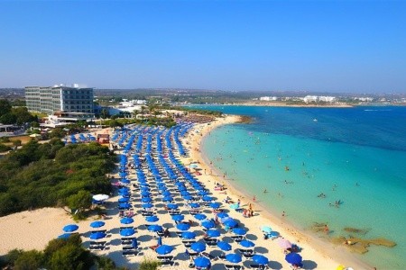 Hotel Asterias Beach