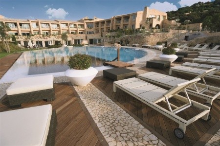 L\'ea Bianca Luxury Resort