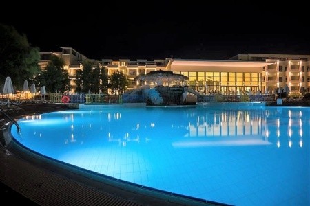Hotel Perla Luxury / Perla Gold