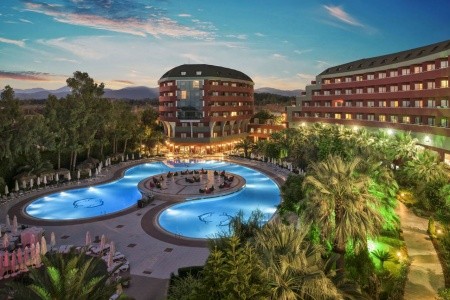 Delphin De Luxe Hotel