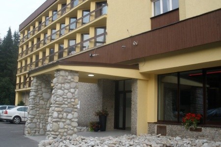 Hotel Pieris