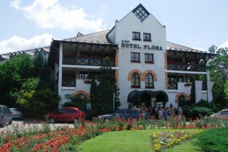 Hotel Flóra