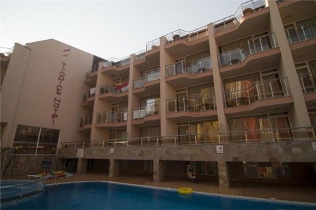 Tropics Hotel