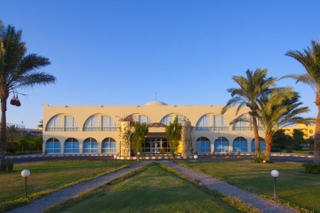 Desert Rose Resort