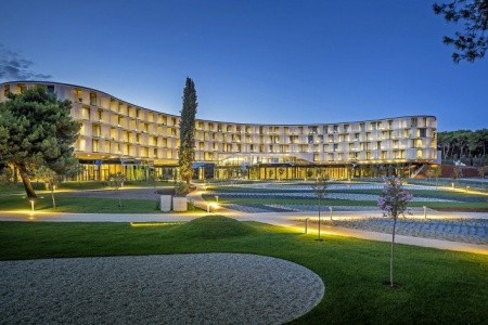 Family Hotel Amarin