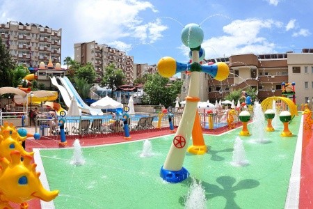 Club Paradiso Hotel