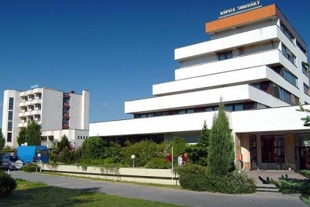 Central Ensana Health Spa Hotel