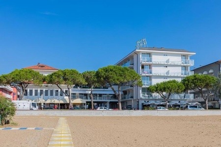 Hotel Marina Palace