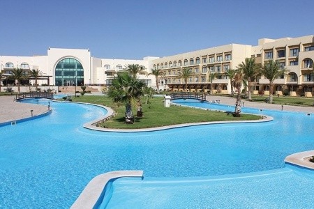 Mövenpick Soma Bay