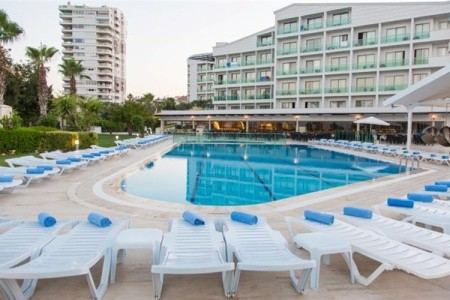 Club Hotel Falcon