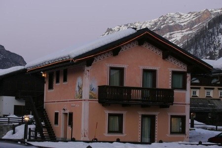 Free Ski Apartmány Chalet La Leur Gusja Free Ski Apartmány Chalet La Leur Gusja