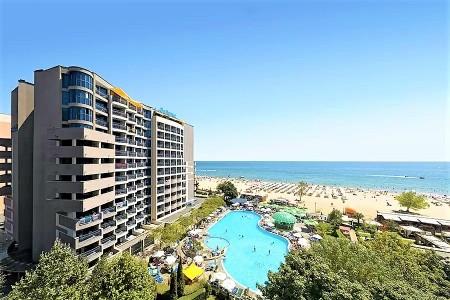Hotel Bellevue**** (8 Denní Pobyty) S Vlastní Dopravou Hotel Bellevue**** (8 Denní Pobyty) S Vlastní Dopravou