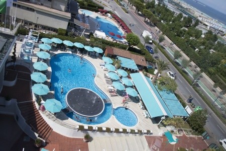 Resort Airone S Bazénem Pig- Sottomarina Lido Resort Airone S Bazénem Pig- Sottomarina Lido