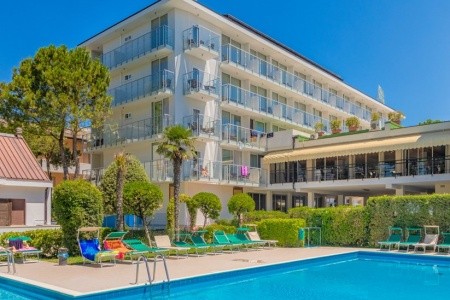 Hotel Marina Palace: Rekreační Pobyt 7 Nocí Hotel Marina Palace: Rekreační Pobyt 7 Nocí