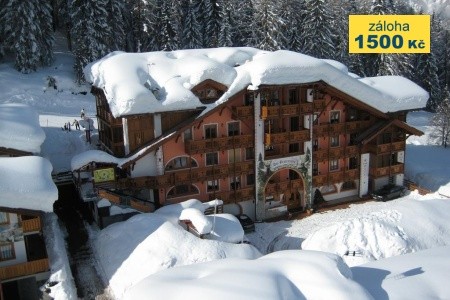 Hotel Garni Dal Bracconiere***