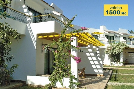 Hotel Lotus Bay