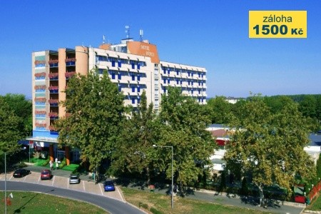 Hotel Répce