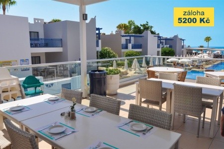 Callisto Holiday Village