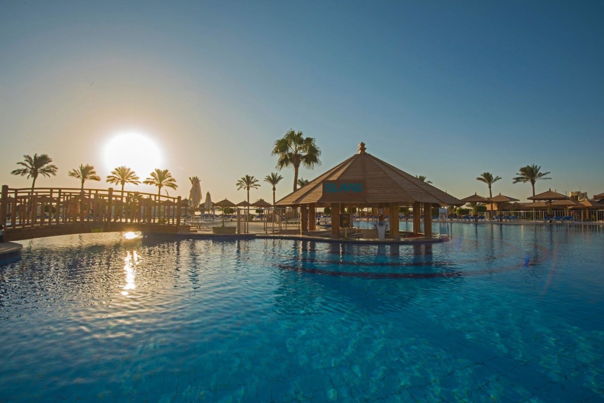 hotel sunrise royal makadi aqua resort hurghada