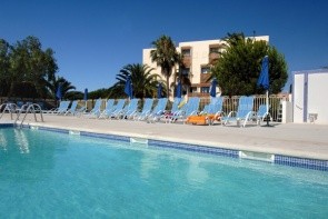 Rezidence Club L´ile D´or S Bazénem - La Londe Les Maures
