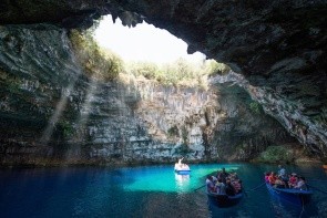 Jeskyně Melissani