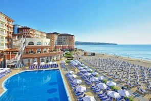 Sol Luna Bay Resort & Aquapark