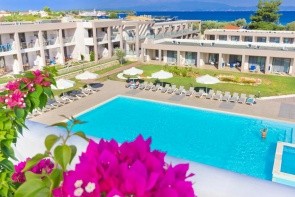 Alea Hotel & Suites