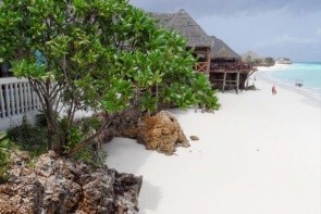 Langi Langi Beach Bungalows