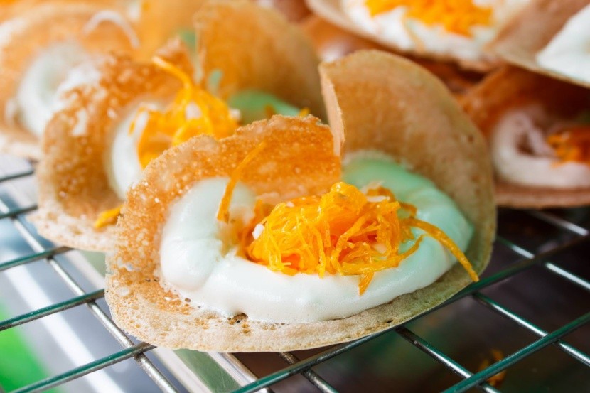 Khanom Bueang