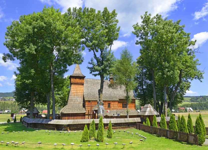 Kostel sv. Michaela archanděla, Debno